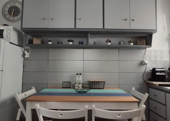 アパート Bay Premium バトシ