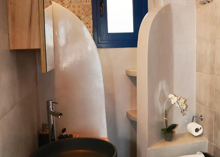 Bay Premium Batsi (Andros)